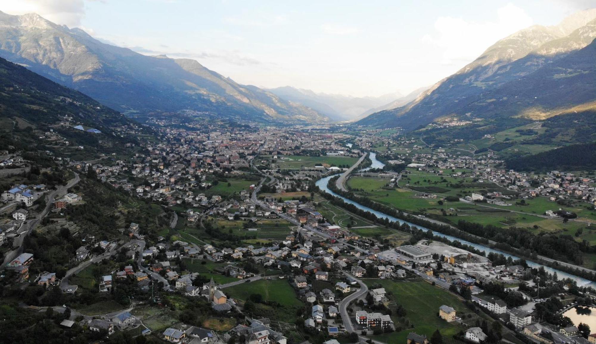 Suite Del Villaggio Sarre Exterior foto